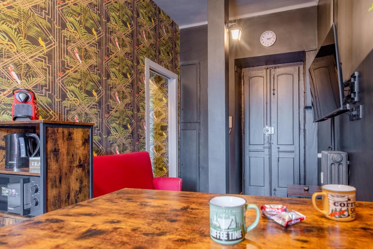 Oggi Ti Porto A Torino By Happyhostorino Apartment Exterior photo