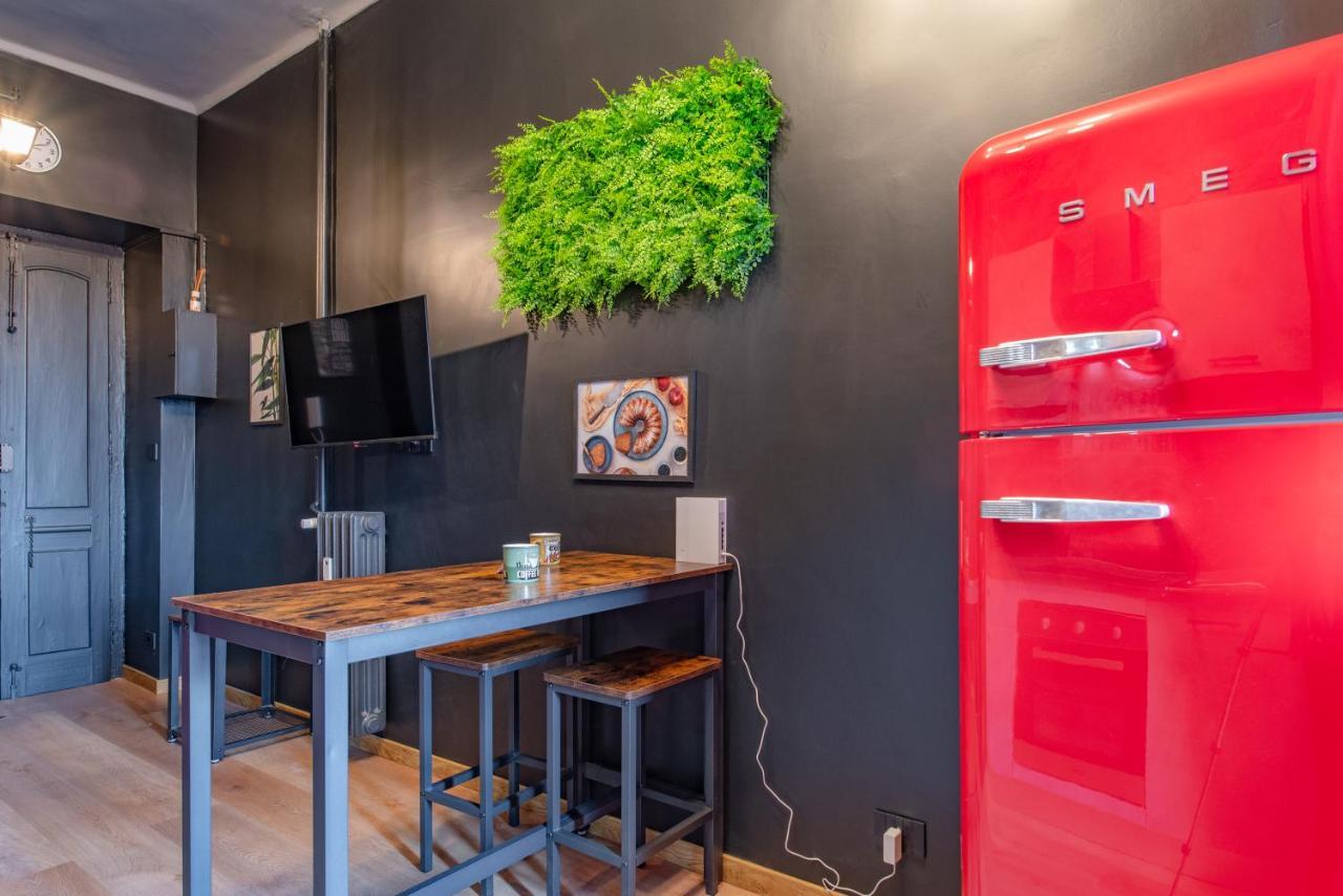 Oggi Ti Porto A Torino By Happyhostorino Apartment Exterior photo